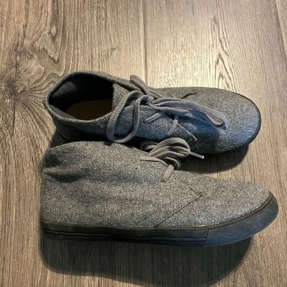 J Crew Crew Cut Boy sz 4